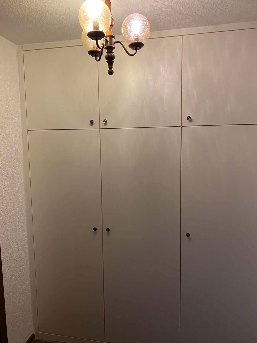 maßgefertigter Schrank von JV-Montagen