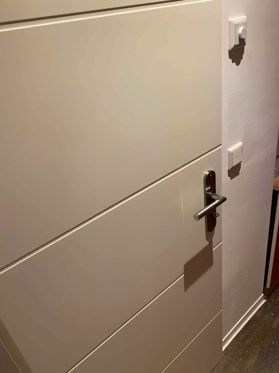 Wohnungstür montiert von JV-Montagen